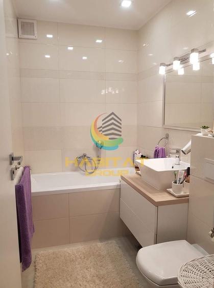 Apartament cu 2 camere decomandat în Apărătorii Patriei