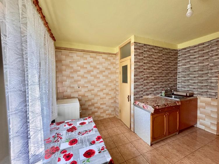 Garsonieră decomandată în Central