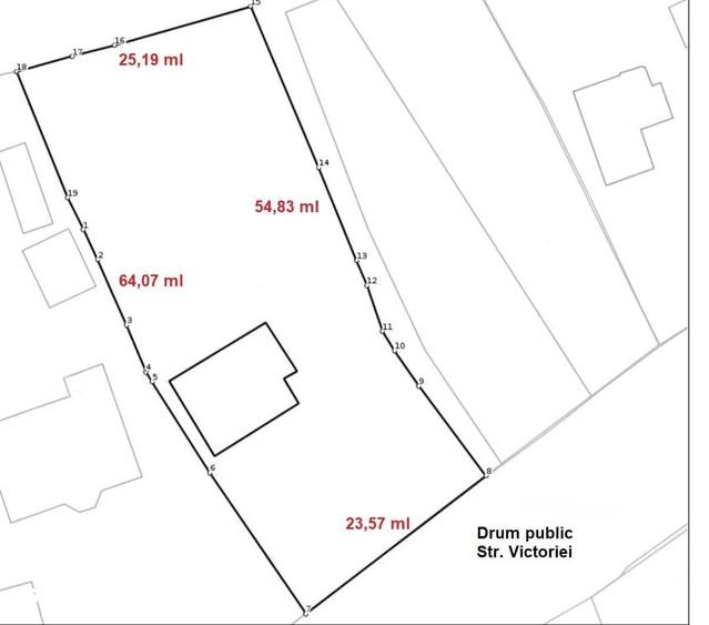 Teren de 1437 mp, în Valea Borcutului