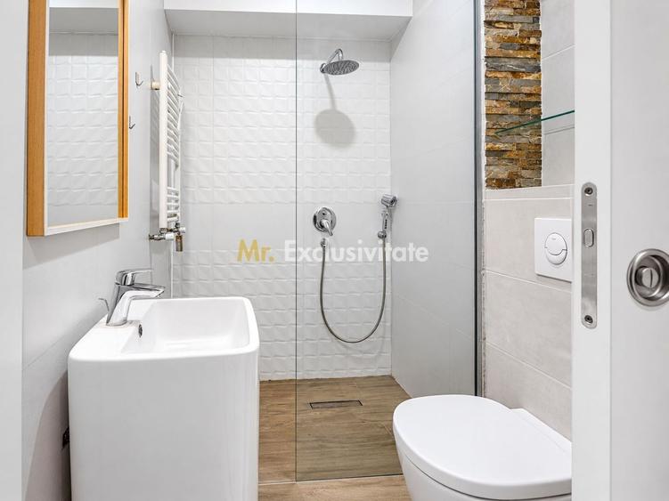 Apartament cu 3 camere semidecomandat, mobilat în Fundeni