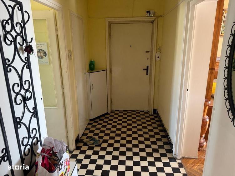 Apartament cu 3 camere în Central