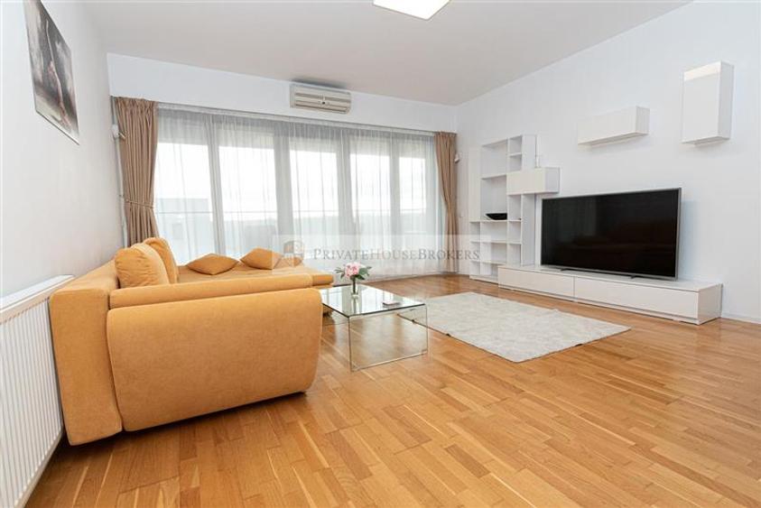 Apartament cu 2 camere semidecomandat, mobilat în Pipera