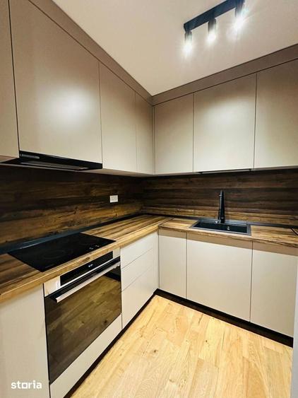 Apartament cu 2 camere semidecomandat, mobilat în 13 Septembrie