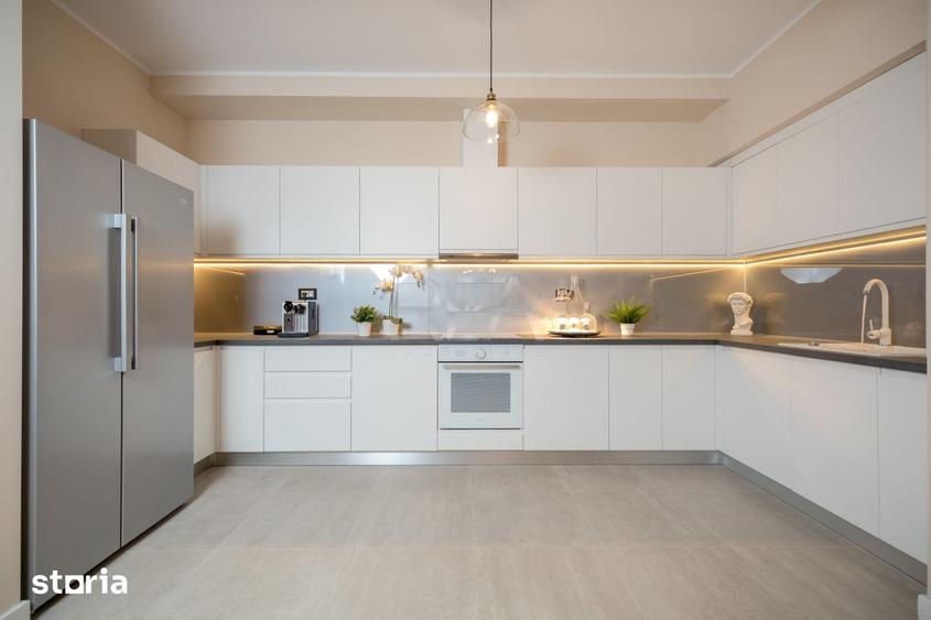 Apartament cu 4 camere în Herăstrău