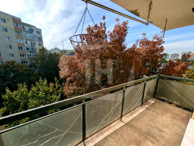 Apartament cu 3 camere decomandat, mobilat în Mănăștur