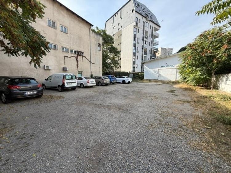 Teren Construcții intravilan de 1210 mp, în Calea Călărașilor