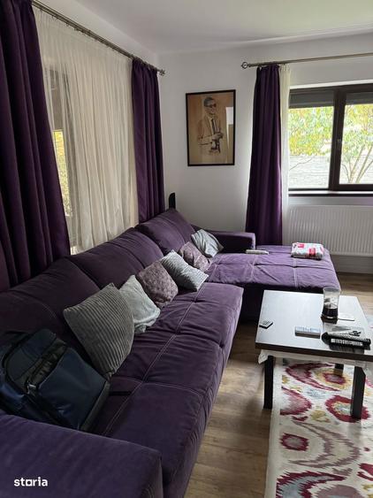 Casă cu 3 camere cu Teren 295 Mp în Central