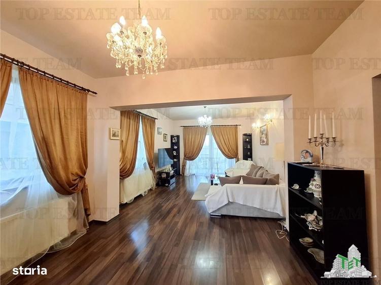 Casă cu 4 camere în Ostratu