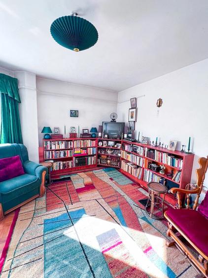 Apartament cu 4 camere decomandat în Ultracentral