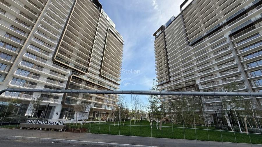 Spatiu ideal activitati comerciale, foarte bine pozitionat, zona premium