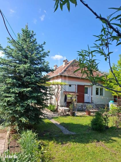 Casă cu 5 camere cu Teren 800 Mp în Șeica Mare