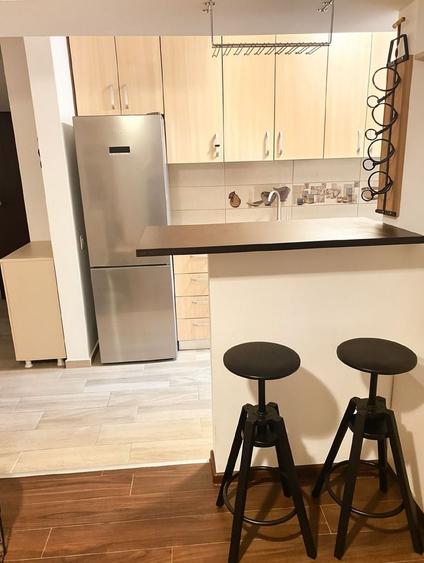 Apartament cu 2 camere decomandat, mobilat în Drumul Taberei