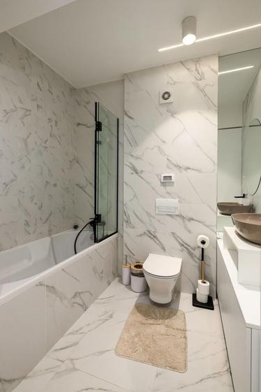 Apartament cu 3 camere, mobilat în Parcul Carol