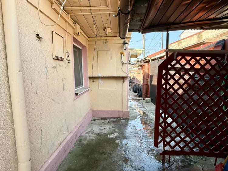 Comision 0% - Zona Stadion - Casa cu 3 camere si dependinte - 10