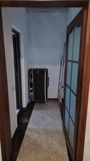 Casă cu 5 camere cu Canalizare în Chercea