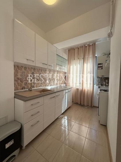 Apartament cu 2 camere decomandat în Theodor Pallady