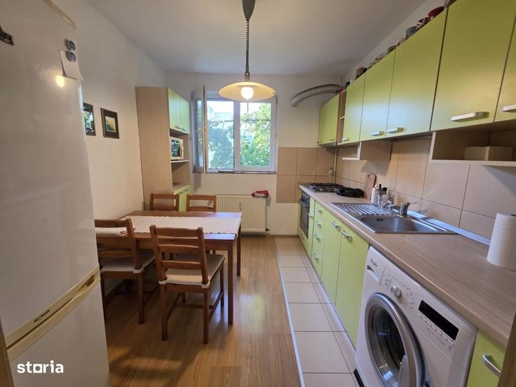 Apartament cu 3 camere în 1 Decembrie 1918