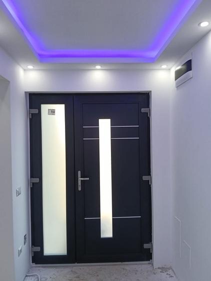 Casă cu 3 camere în Miron Costin