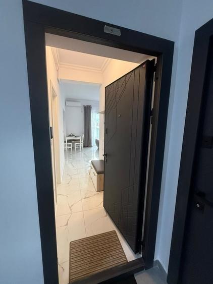 Apartament cu 2 camere decomandat în Giroc