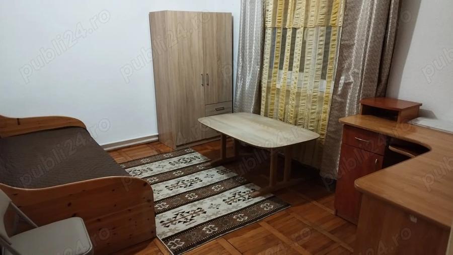 Apartament cu 2 camere decomandat în Universității