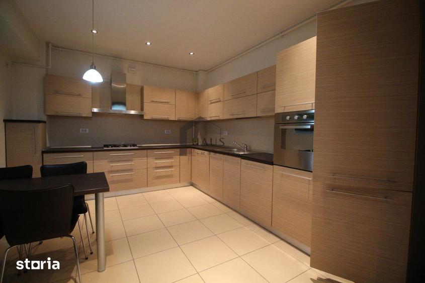 Apartament cu 3 camere, mobilat în Km 5