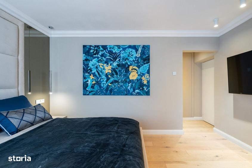 Apartament cu 4 camere în Victoriei