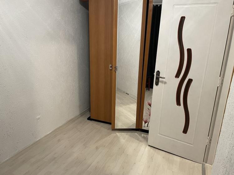 Inchiriez apartament pe strada mioritei , in statia de autobuz vizavi de Supermarket ! Darina - 6