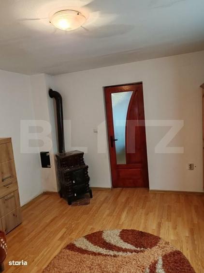 Casă cu 2 camere în Central