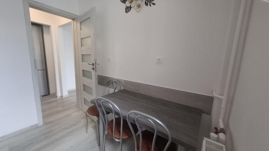 Apartament cu 2 camere semidecomandat în Ultracentral