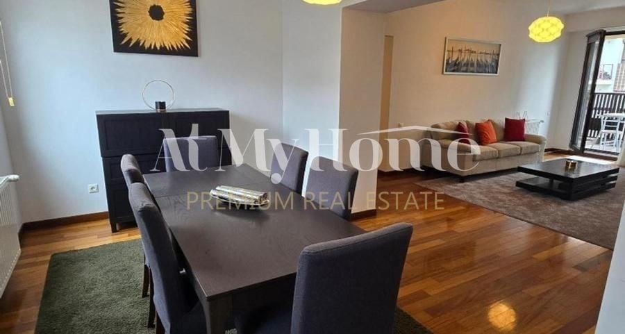 Apartament cu 5 camere decomandat, mobilat în Herăstrău