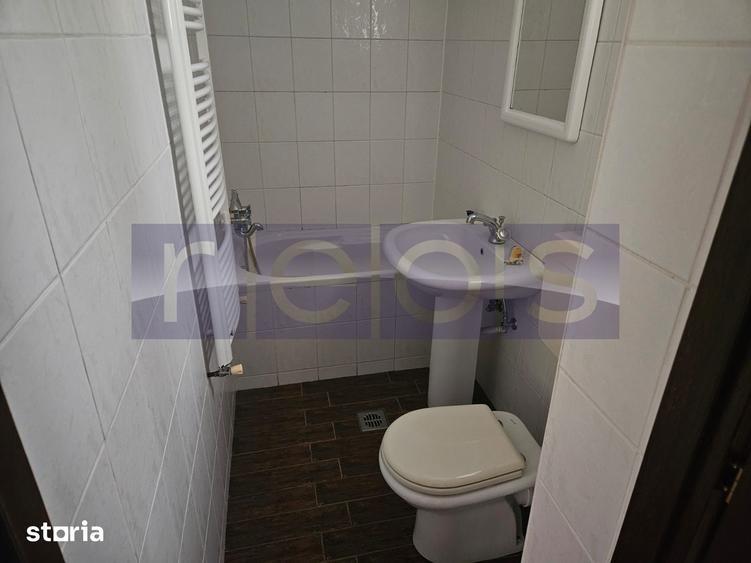 Casă cu 5 camere cu Teren 300 Mp în Grivița