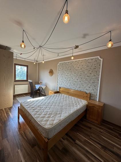 Casă cu 3 camere cu Teren 200 Mp în Central