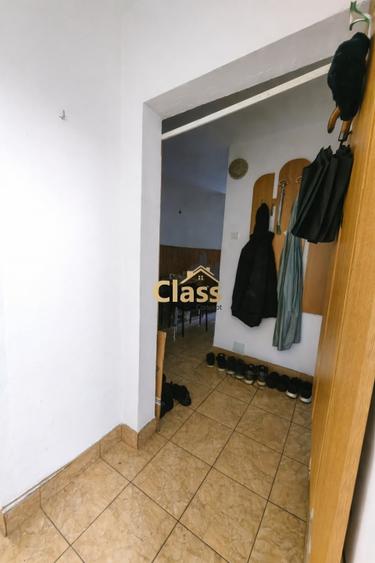 Apartament cu 4 camere decomandat, mobilat în Mărăști