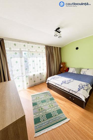 Casă cu 3 camere cu Teren 147 Mp în Andronache