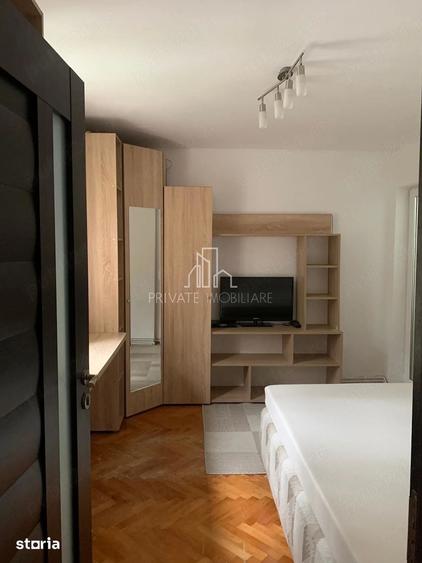 Apartament cu 2 camere semidecomandat în 22 Decembrie 1989