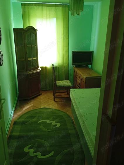 Garsonieră decomandată în Central