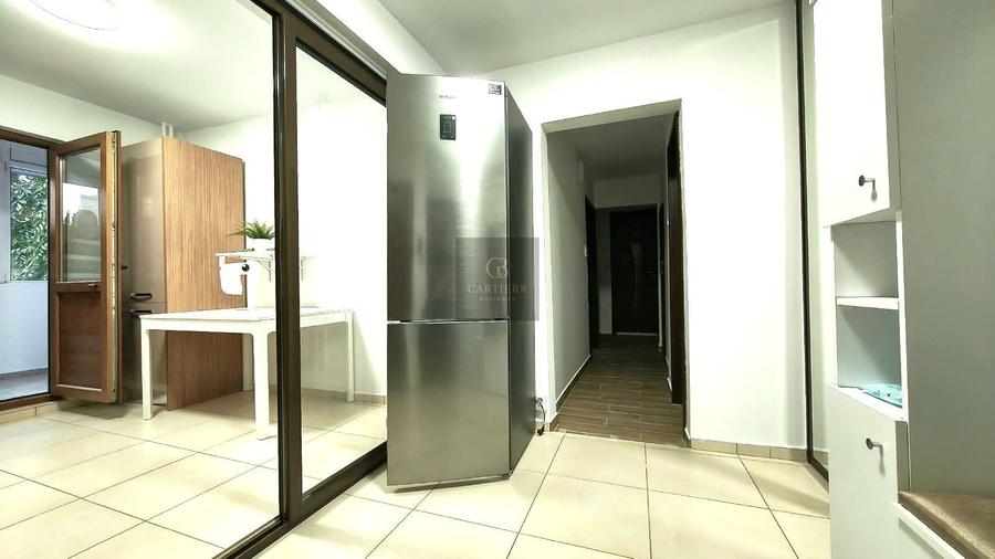 Apartament cu 3 camere decomandat în Rahova