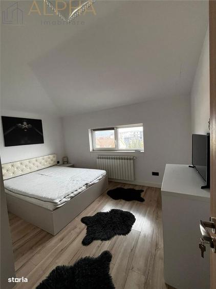 Apartament cu 3 camere semidecomandat în Central