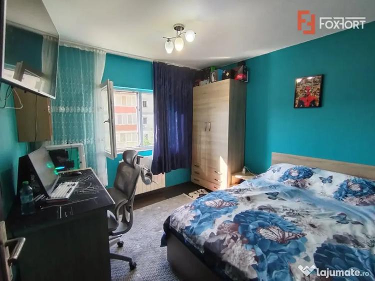 Apartament cu 4 camere în Soarelui