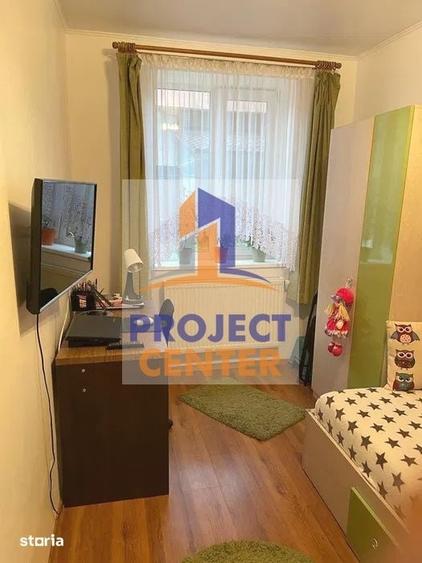 Apartament cu 3 camere semidecomandat, mobilat în Mărășești