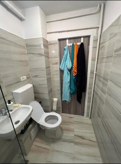 Apartament cu 2 camere semidecomandat în Militari