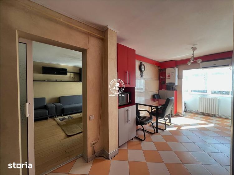 Apartament cu 3 camere decomandat în Frumoasa
