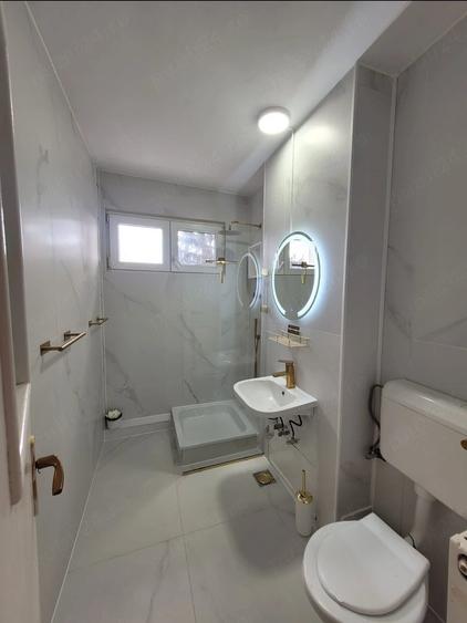 Apartament cu 2 camere semidecomandat în Gemenii