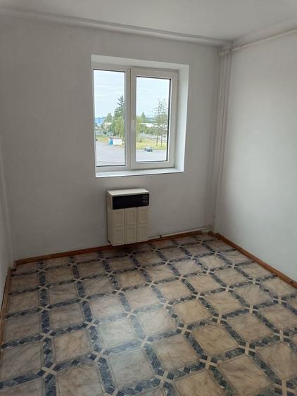 Apartament cu 2 camere semidecomandat în Bartolomeu