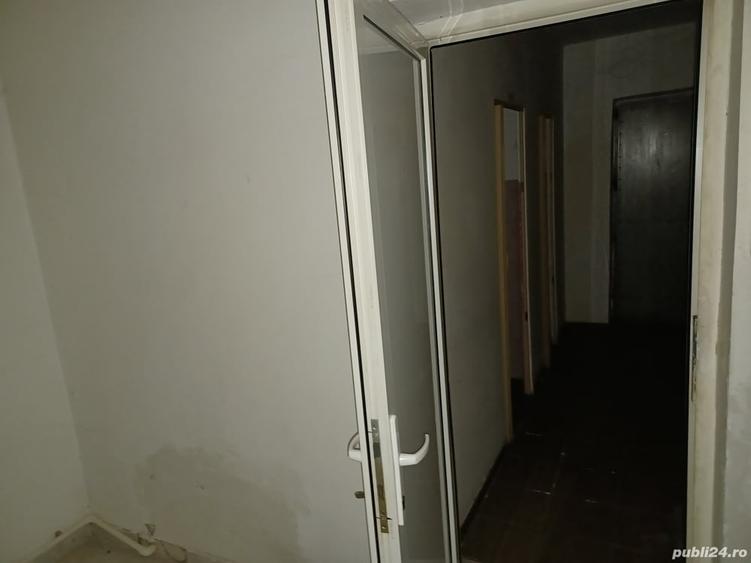 Spațiu comercial, de 65 mp, în Urziceni