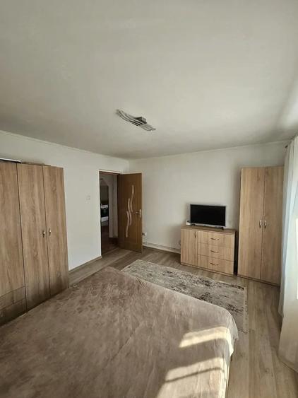 Casă cu 3 camere cu Teren 360 Mp în Ceangăi