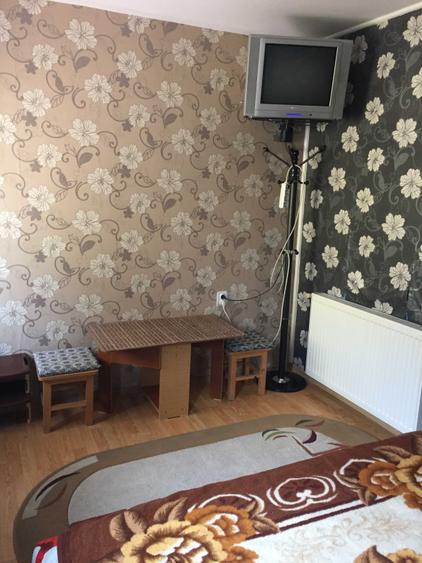 Apartament decomandat în Stadion