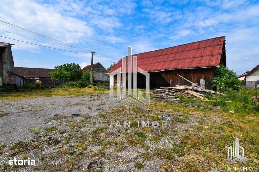 Spațiu comercial, de 2,720 mp, în Aita Mare