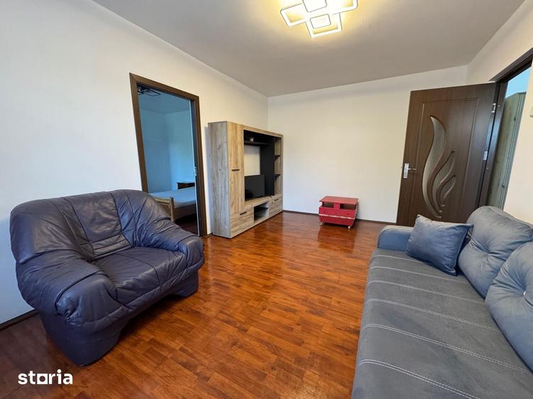 Apartament cu 2 camere în Podu Roș