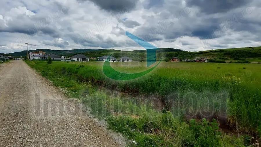 Teren de 6214 mp, în Central